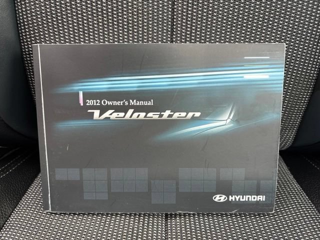 Used 2012 Hyundai Veloster w/ Style Pkg FWD image 28
