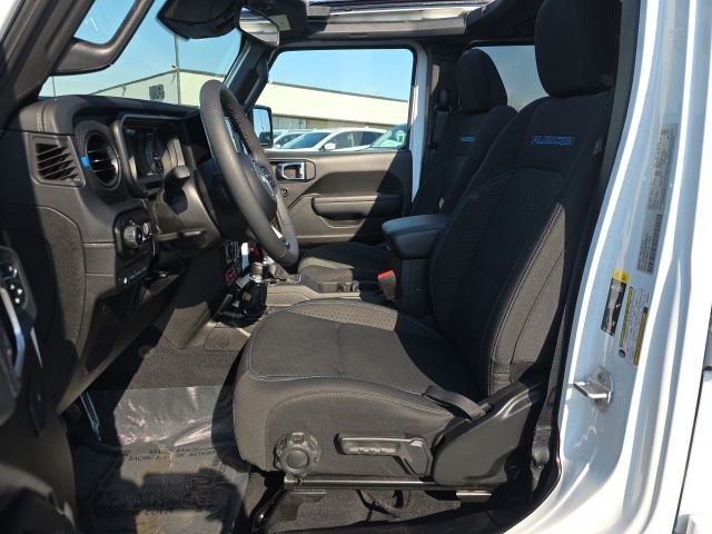 Used 2025 Jeep Wrangler Unlimited Rubicon 4xe w/ Safety Group image 13