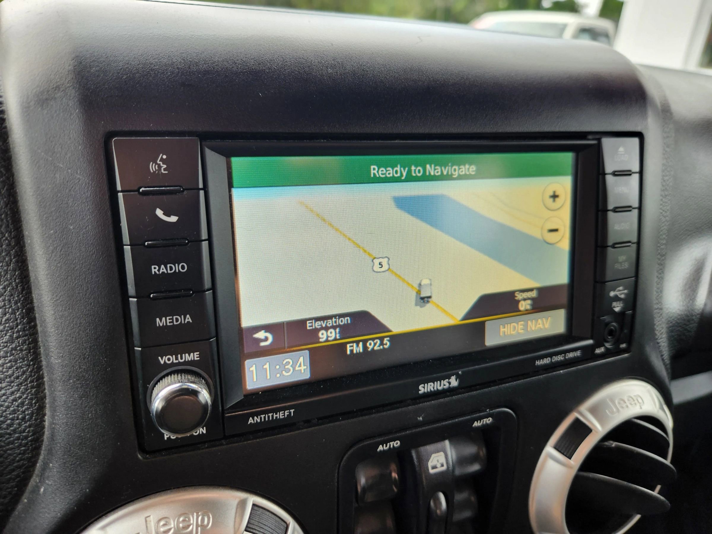 Used 2016 Jeep Wrangler Unlimited Sahara w/ Dual Top Group image 26