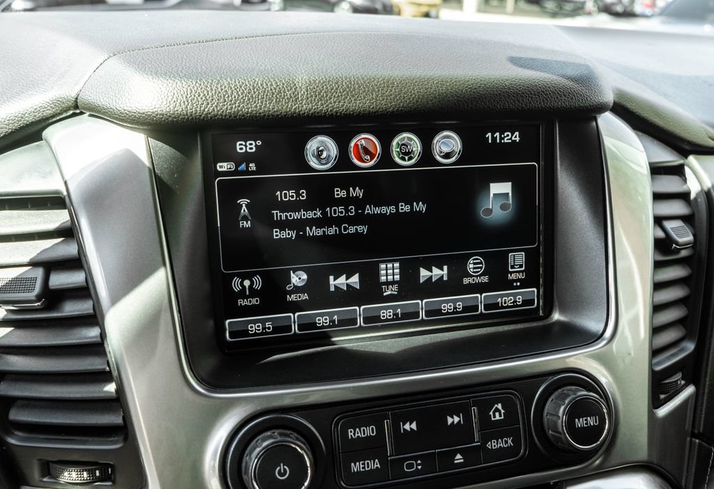 Used 2020 Chevrolet Tahoe Premier w/ RST Edition AWD/4WD image 19