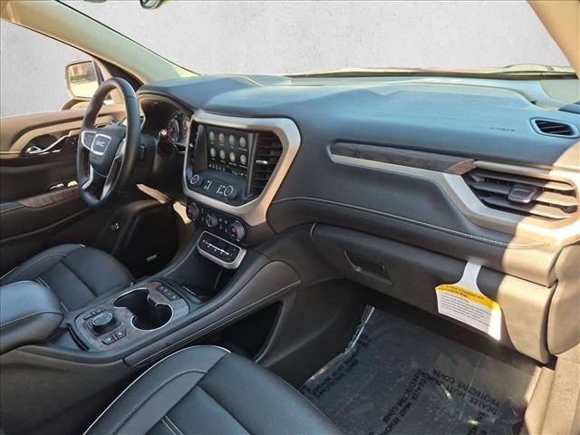 Used 2023 GMC Acadia Denali AWD/4WD image 25