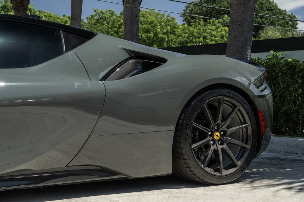 Used 2022 Ferrari SF90 Stradale AWD/4WD image 3