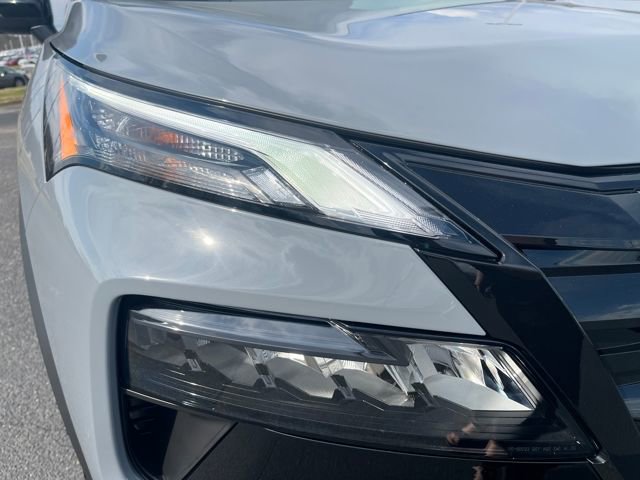 New 2026 Nissan Rogue SV image 10