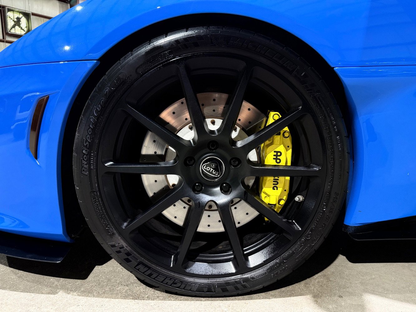 Used 2021 Lotus Evora image 41