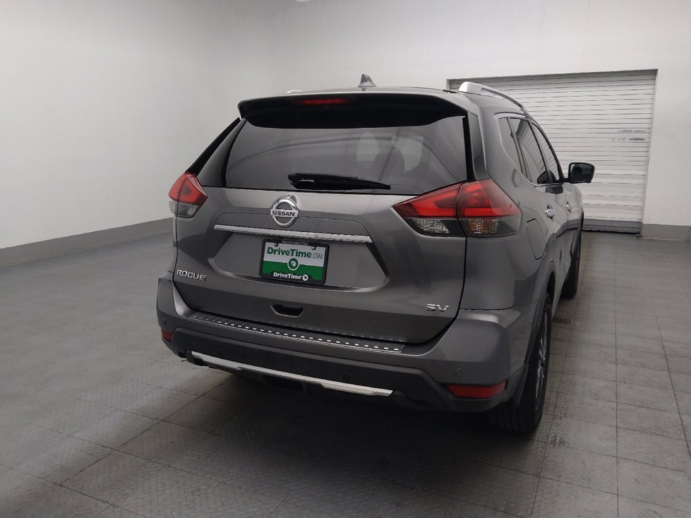 Used 2019 Nissan Rogue SV w/ Premium Package FWD image 7