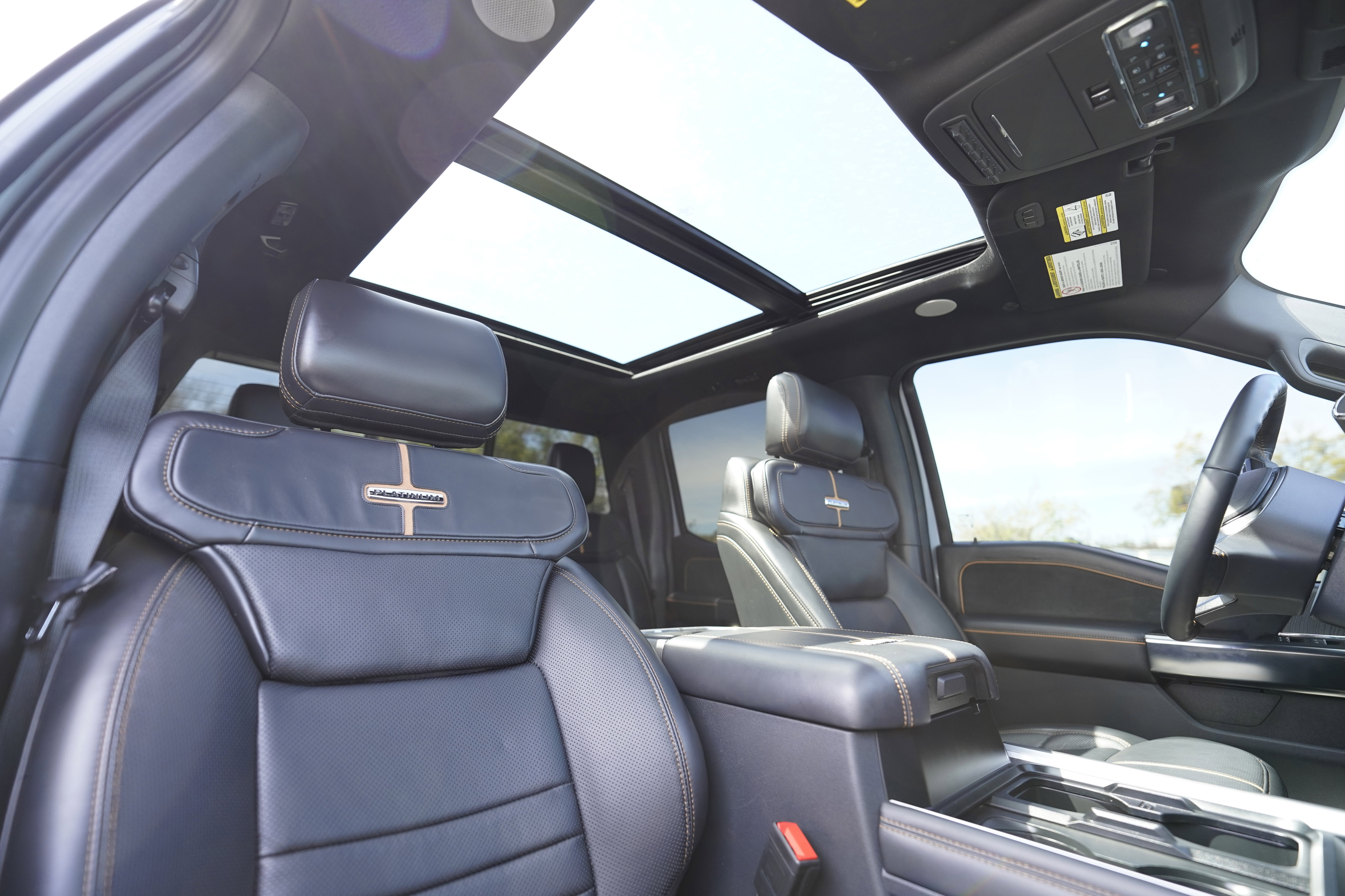 Used 2024 Ford F250 Platinum AWD/4WD image 17