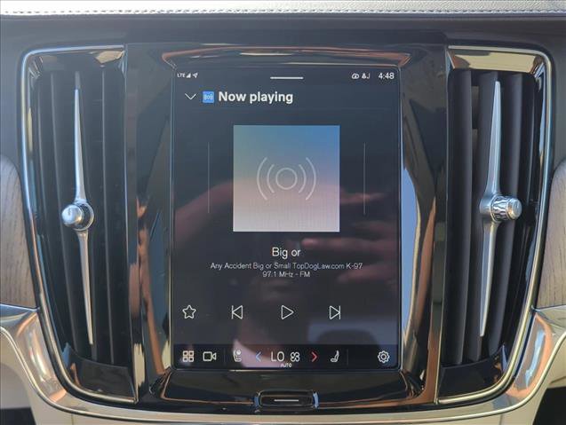 Used 2024 Volvo S90 T8 Ultimate w/ Lounge Package image 15