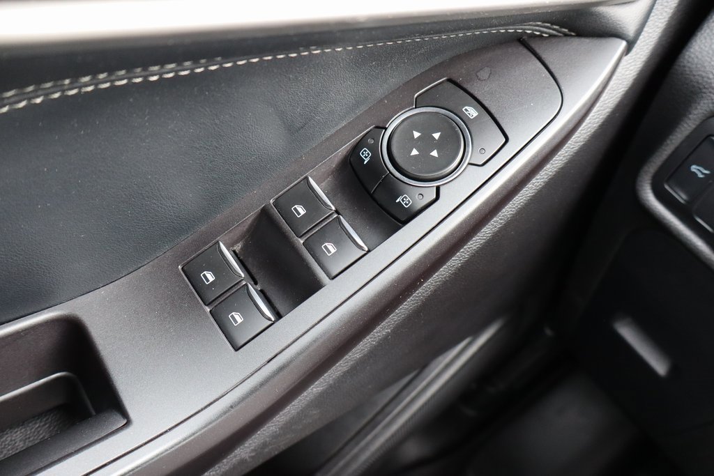 Used 2020 Ford Explorer XLT w/ Equipment Group 202A image 29