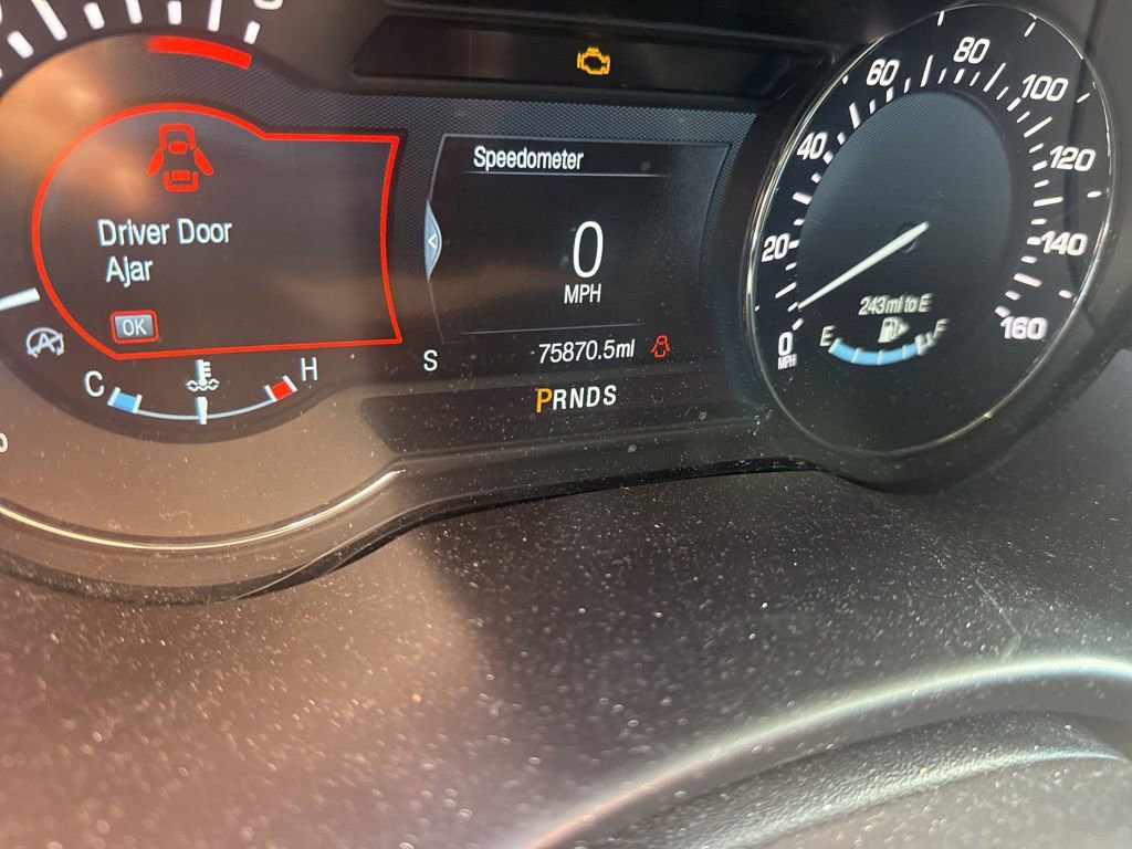 Used 2017 Lincoln MKC Reserve image 21