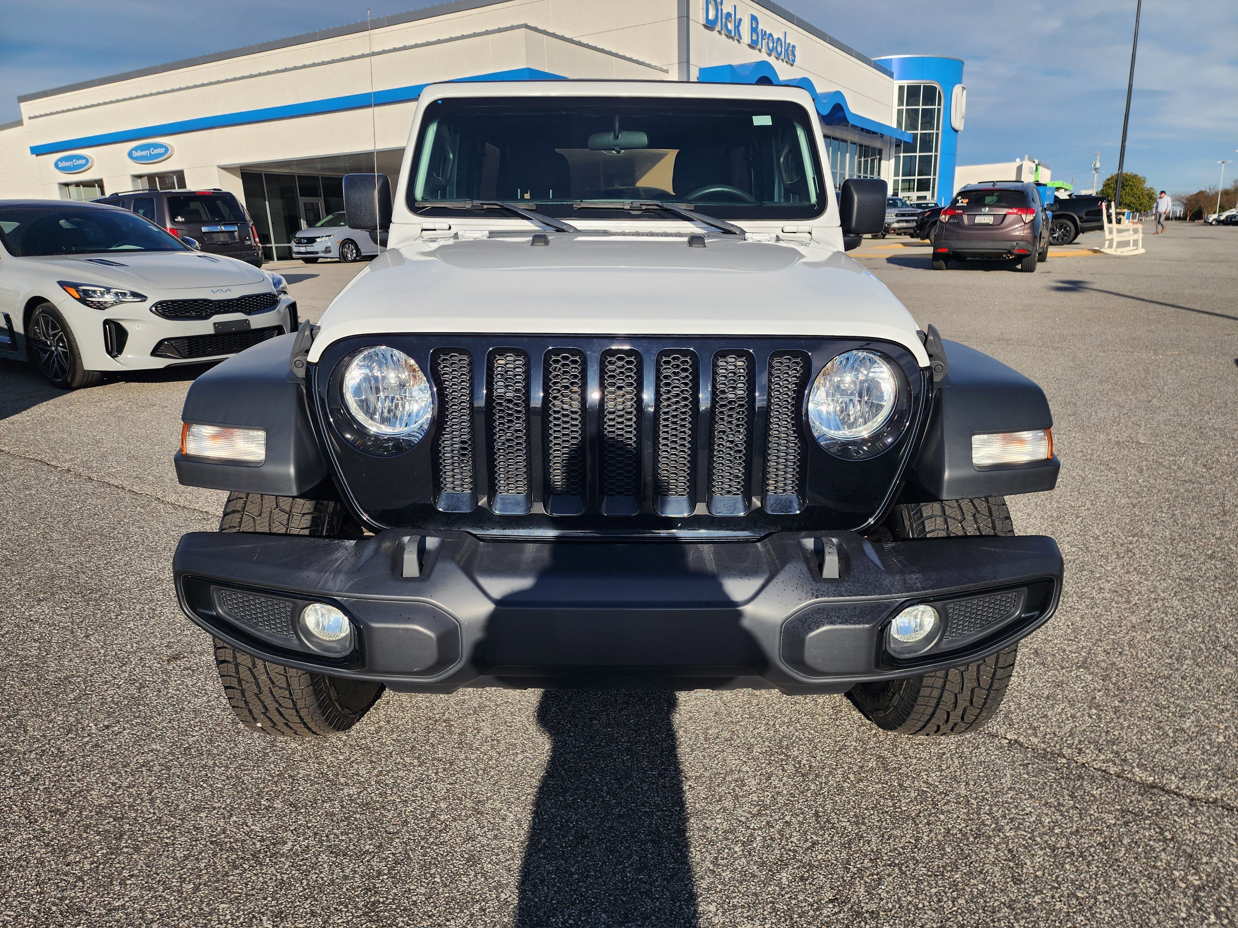 Used 2021 Jeep Wrangler Unlimited Sport AWD/4WD image 10