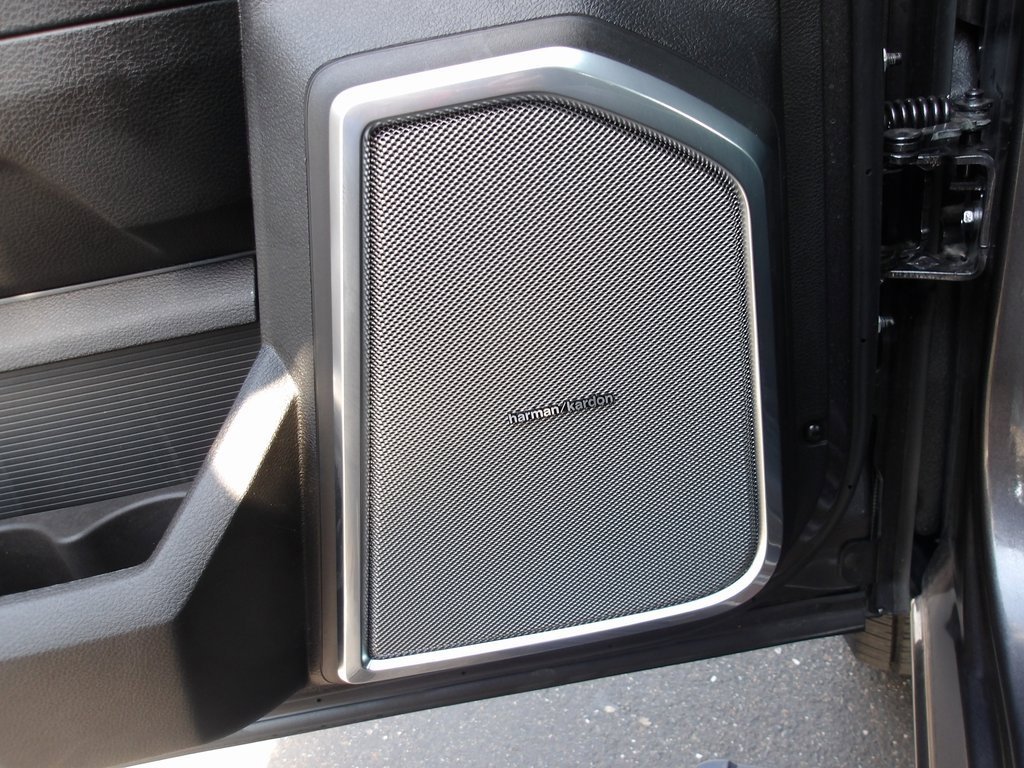 Used 2025 RAM 2500 Laramie image 16