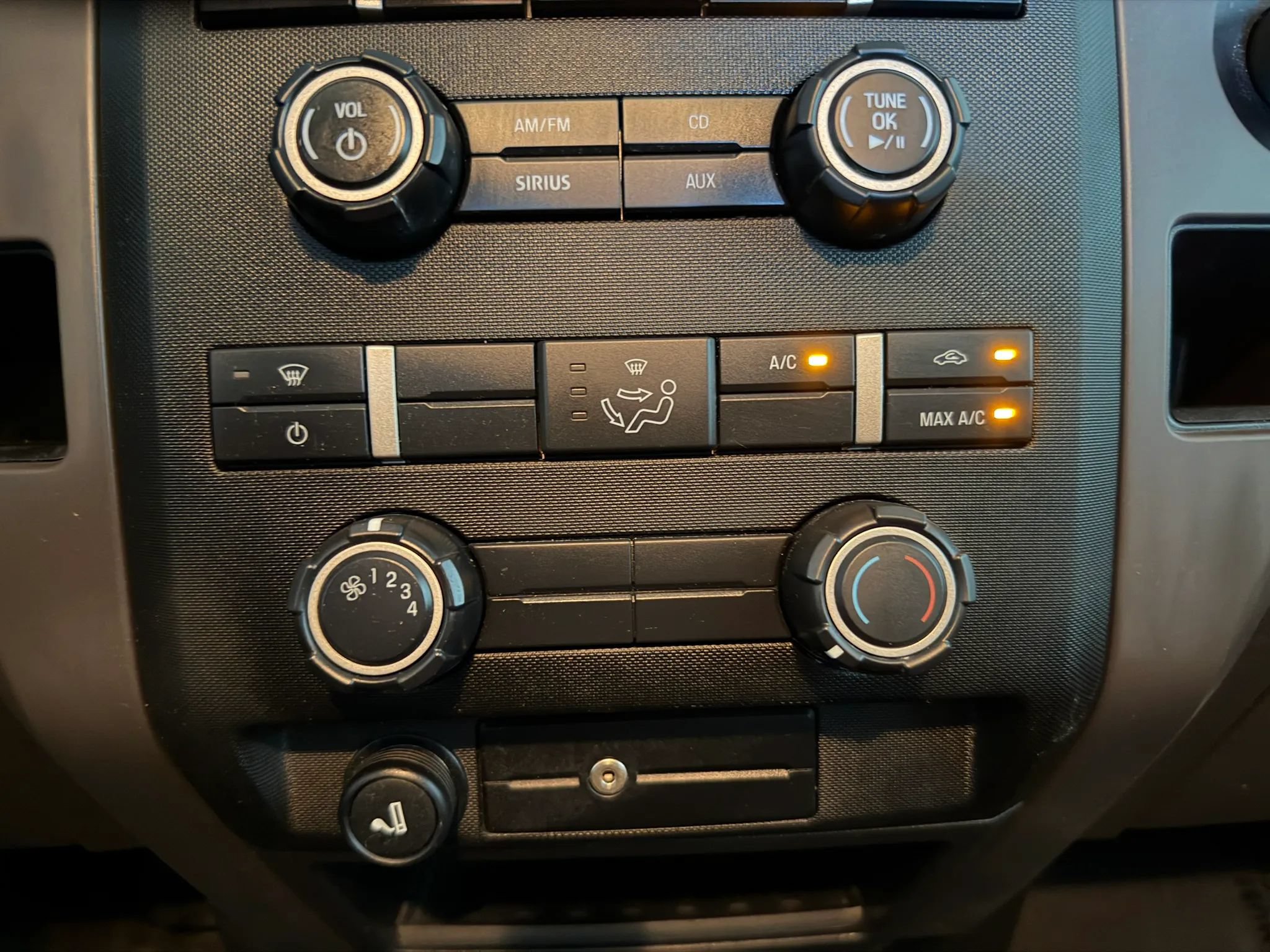 Used 2010 Ford F150 STX AWD/4WD image 20