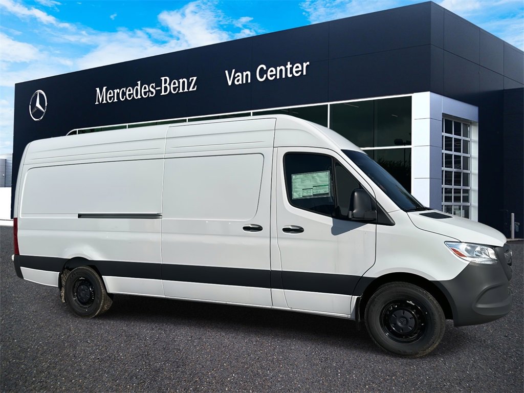 New 2025 Mercedes-Benz Sprinter 2500 image 2