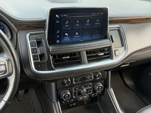 Used 2023 Chevrolet Suburban Premier AWD/4WD image 18