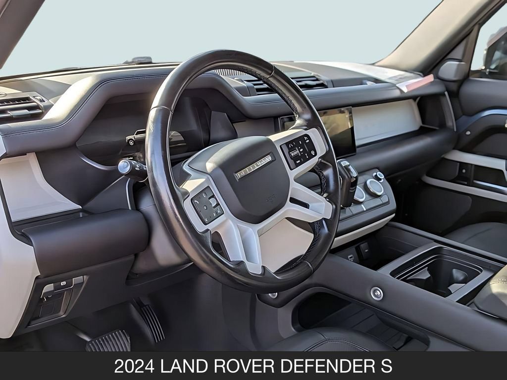 Used 2024 Land Rover Defender 110 S AWD/4WD image 13