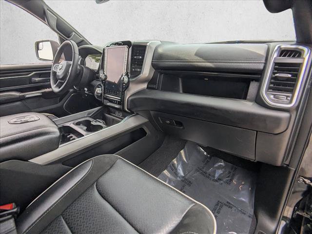 Used 2025 RAM 1500 Laramie AWD/4WD image 19