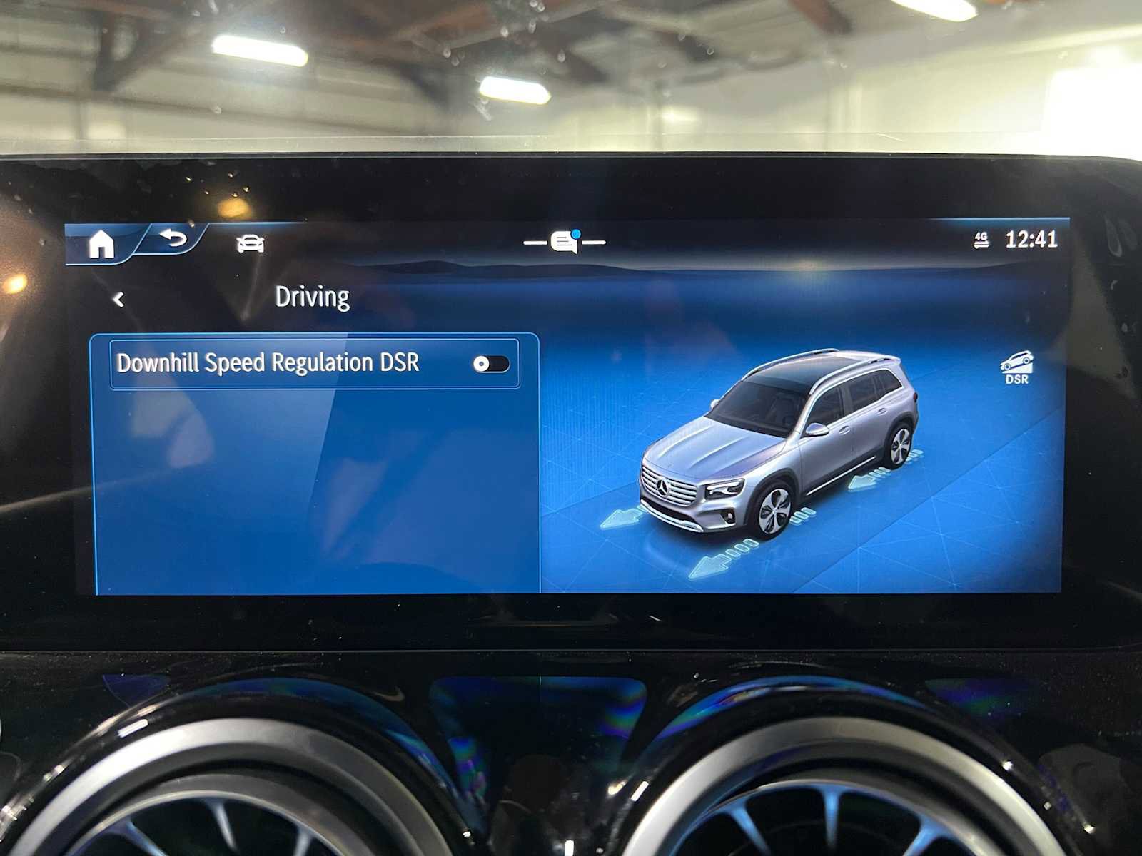 New 2025 Mercedes-Benz GLB 250 4MATIC image 26