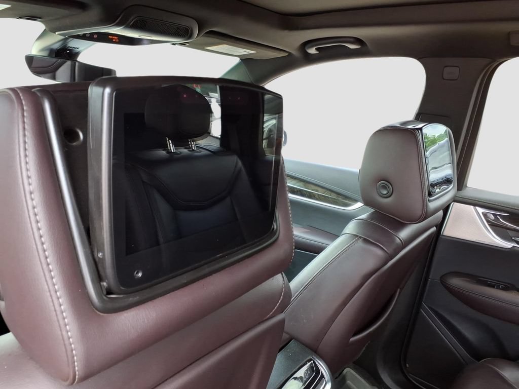 Used 2020 Cadillac XT6 Premium Luxury FWD image 20
