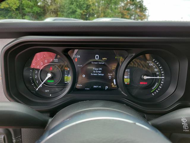 Used 2024 Jeep Wrangler Unlimited Sahara image 22