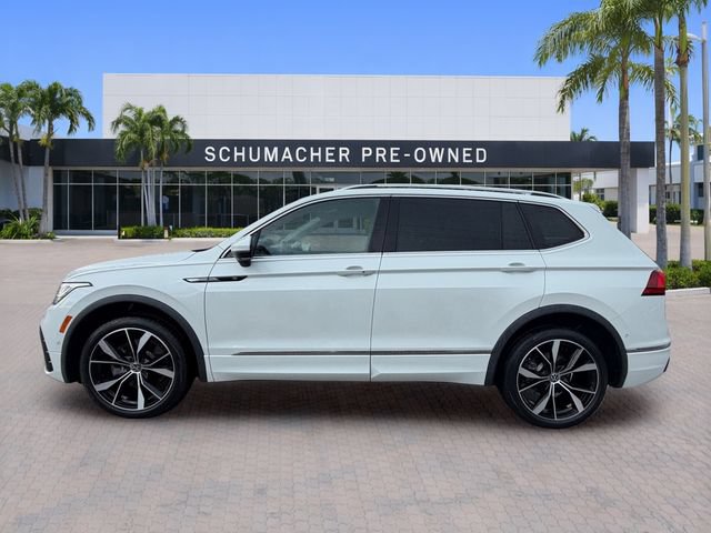 Used 2023 Volkswagen Tiguan SEL R-Line AWD/4WD image 4