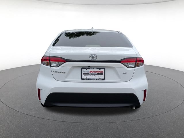 Used 2023 Toyota Corolla LE FWD image 5