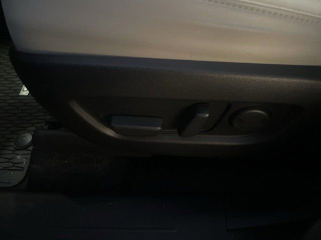 Used 2024 MAZDA CX-90 Plug-In Hybrid w/ Premium Plus image 13