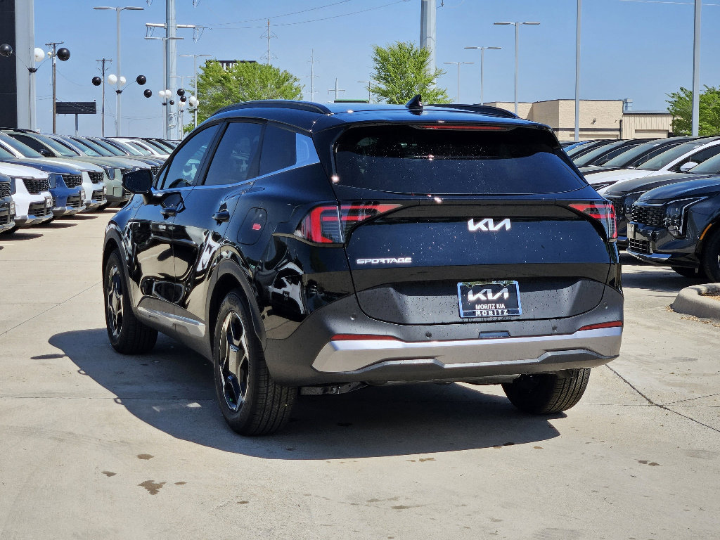 New 2026 Kia Sportage EX image 4