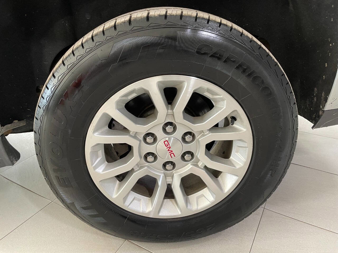 Used 2016 GMC Yukon XL SLE w/ Convenience Package image 13