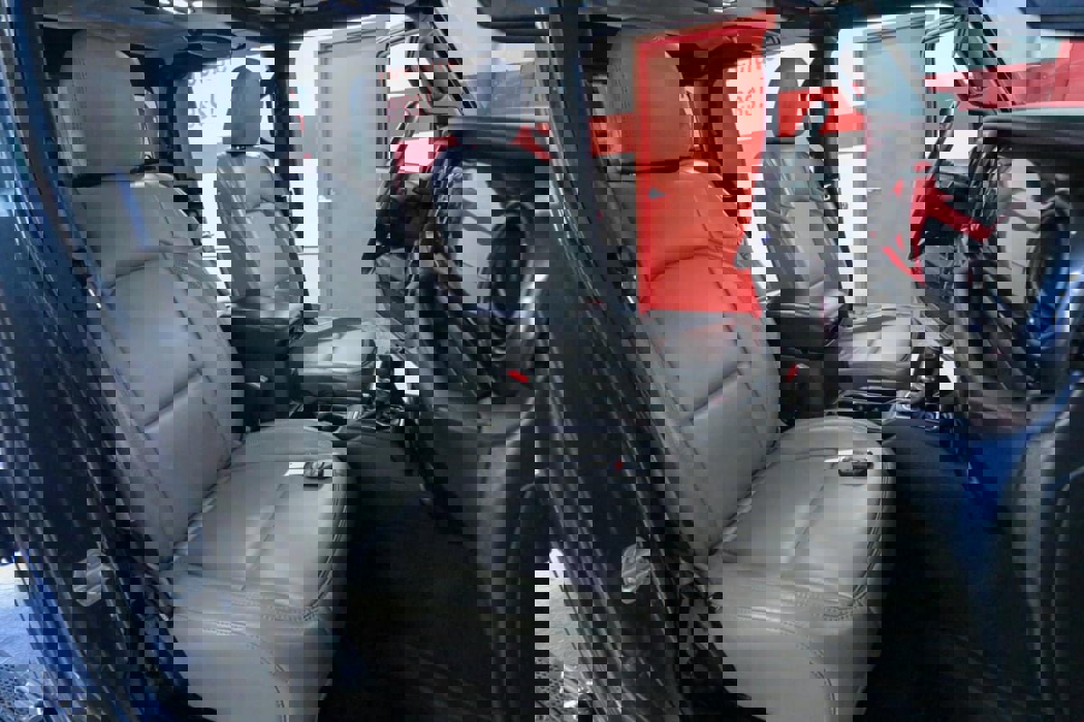 Used 2022 Jeep Gladiator Sport image 24