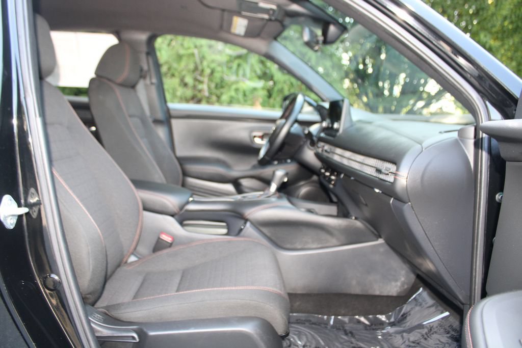 Used 2025 Honda HR-V Sport image 10