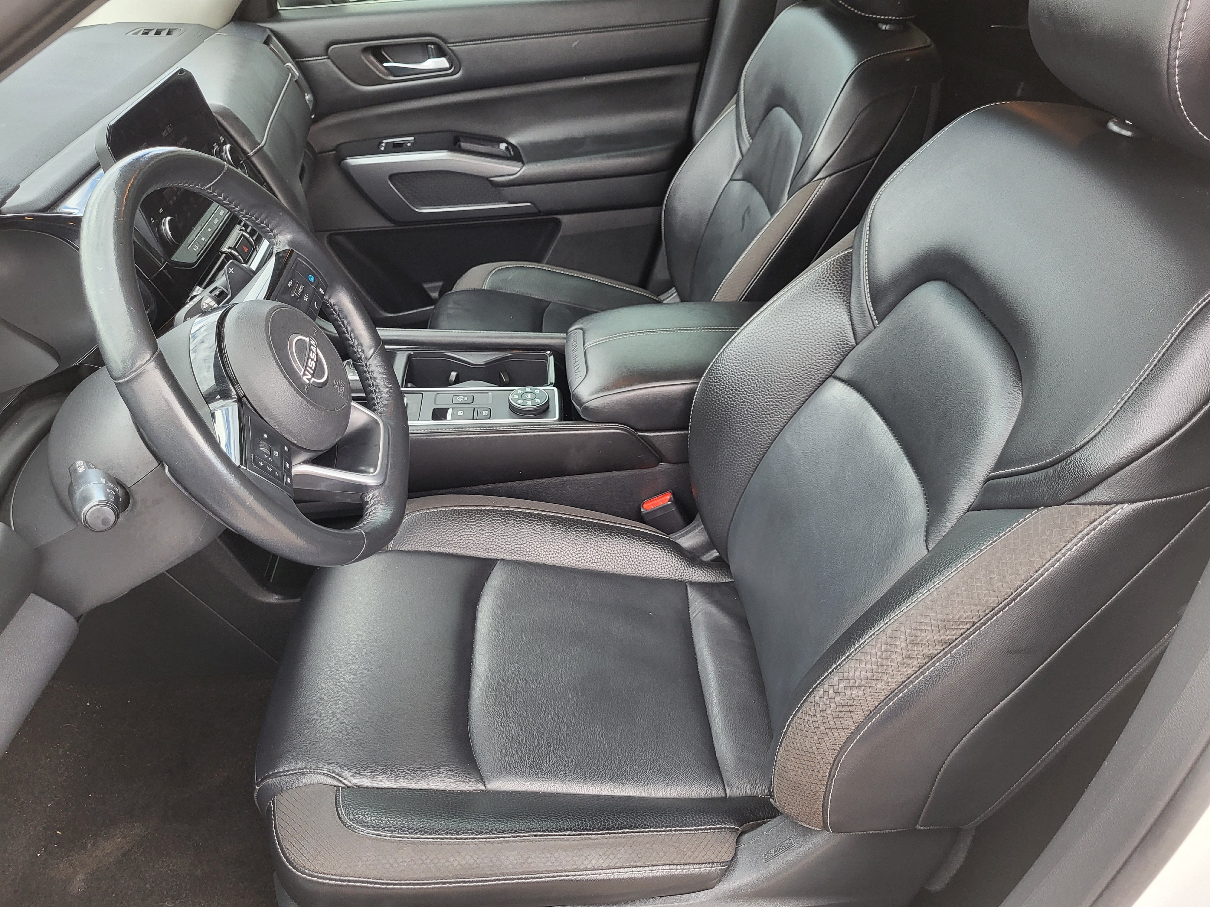 Certified 2023 Nissan Pathfinder SL AWD/4WD image 12
