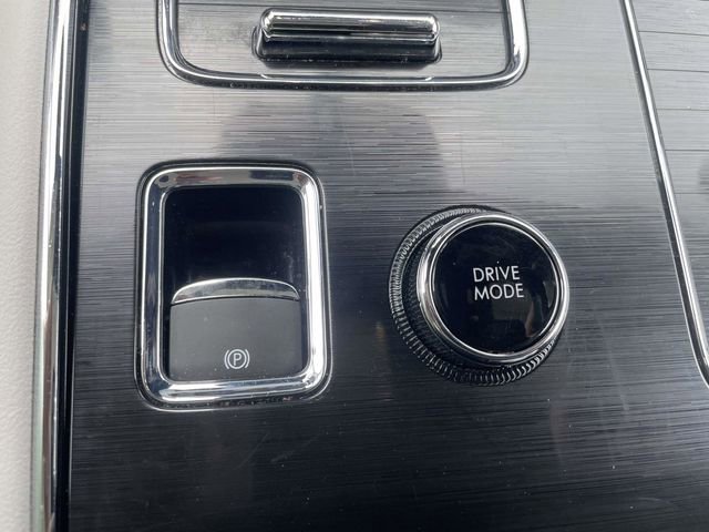 Used 2025 Lincoln Aviator AWD image 26