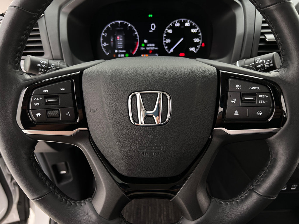 Used 2025 Honda Odyssey Elite image 20