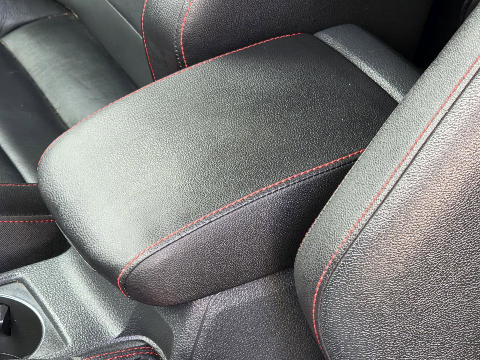 Used 2018 Volkswagen GTI SE w/ SE Leather Package FWD image 35