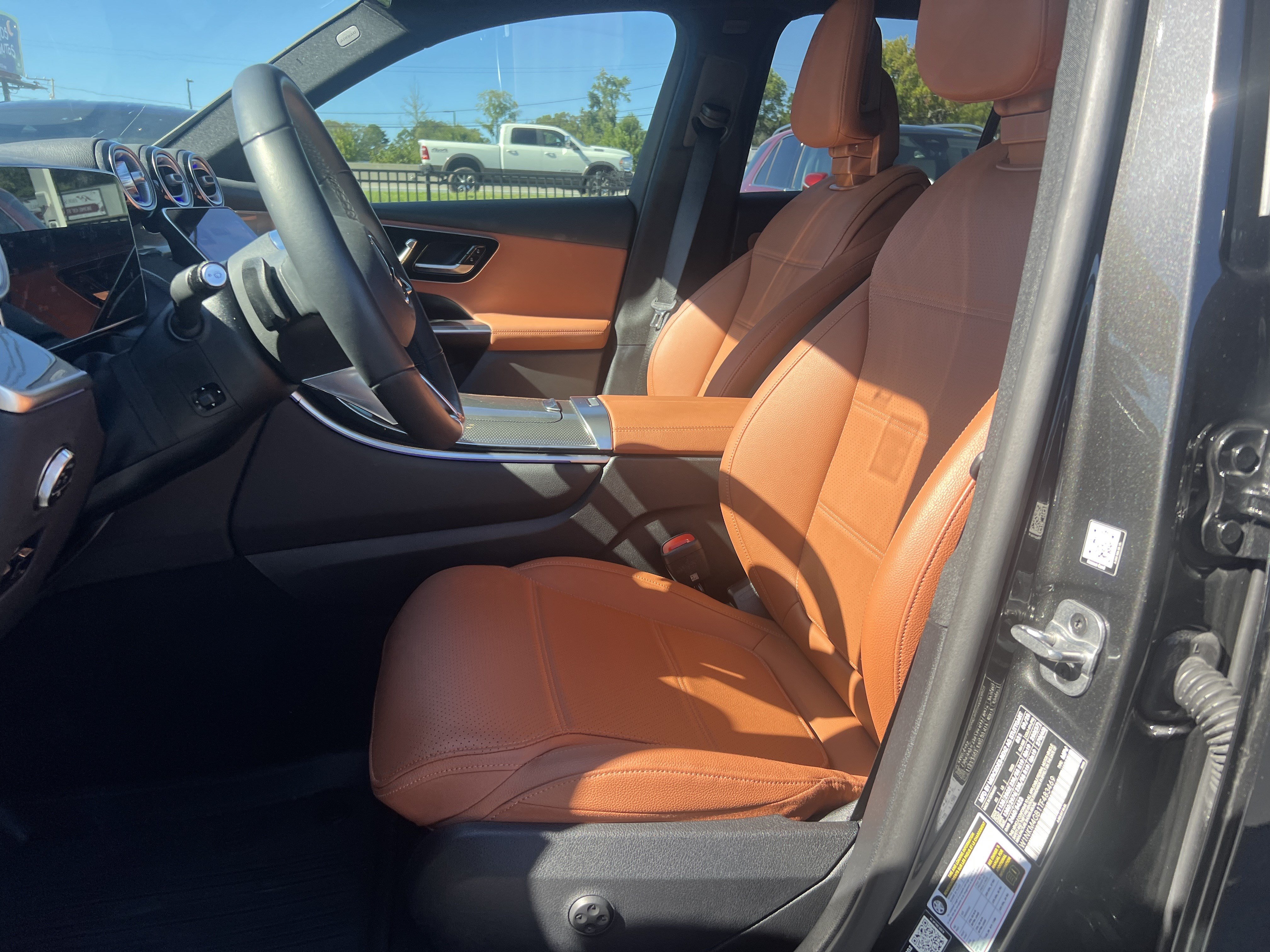 Certified 2026 Mercedes-Benz GLC 300 image 17