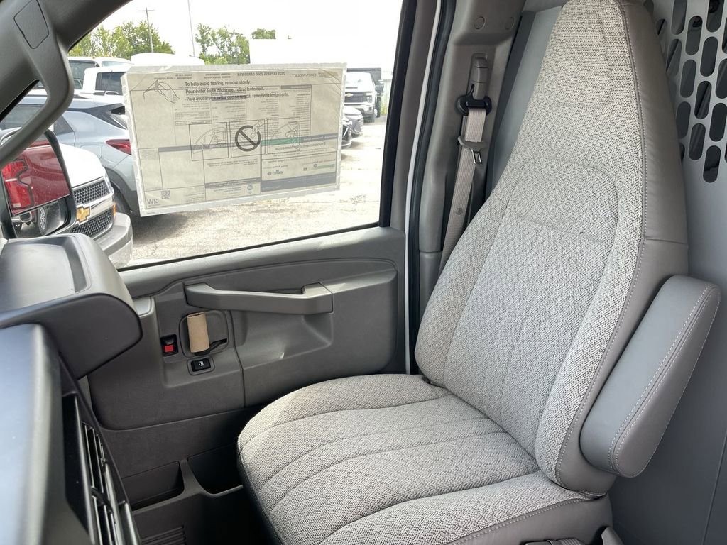 New 2025 Chevrolet Express 2500 w/ Driver Convenience Package RWD image 17