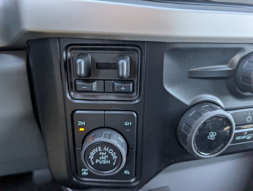 New 2026 Ford F250 XLT w/ Tremor Off-Road Package image 11