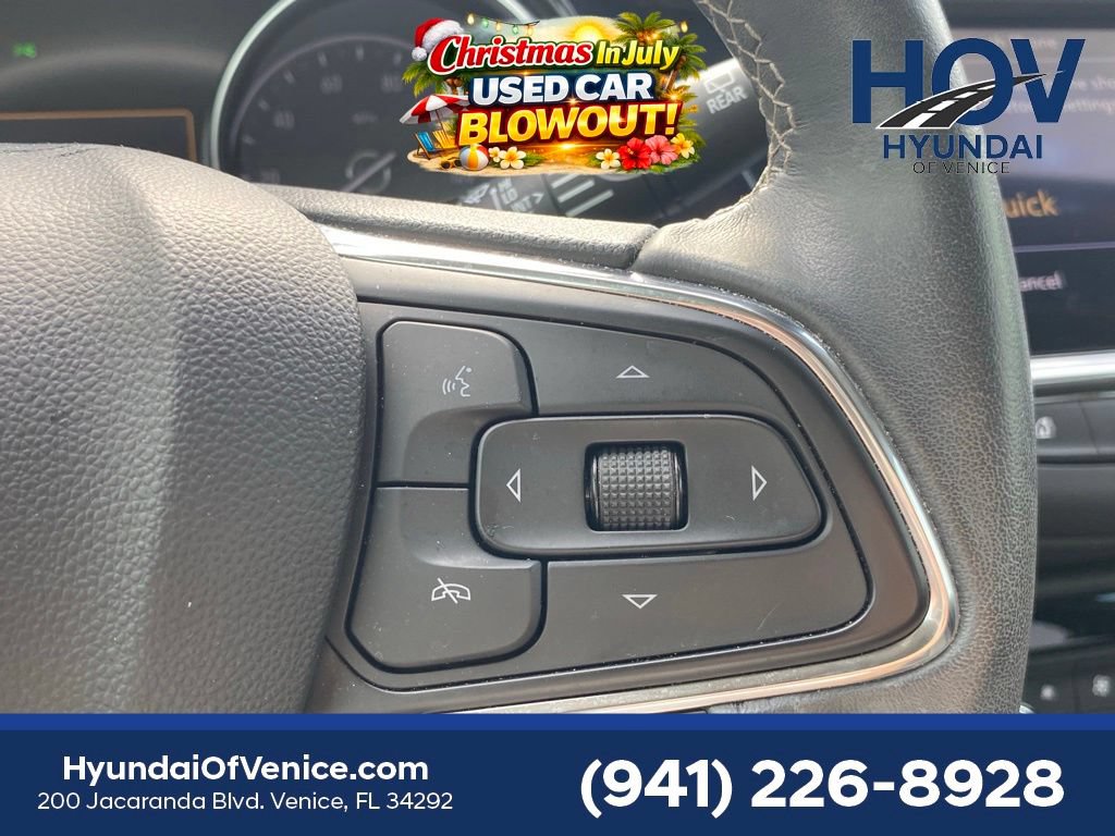Used 2022 Buick Encore GX Essence w/ Experience Buick Package FWD image 27