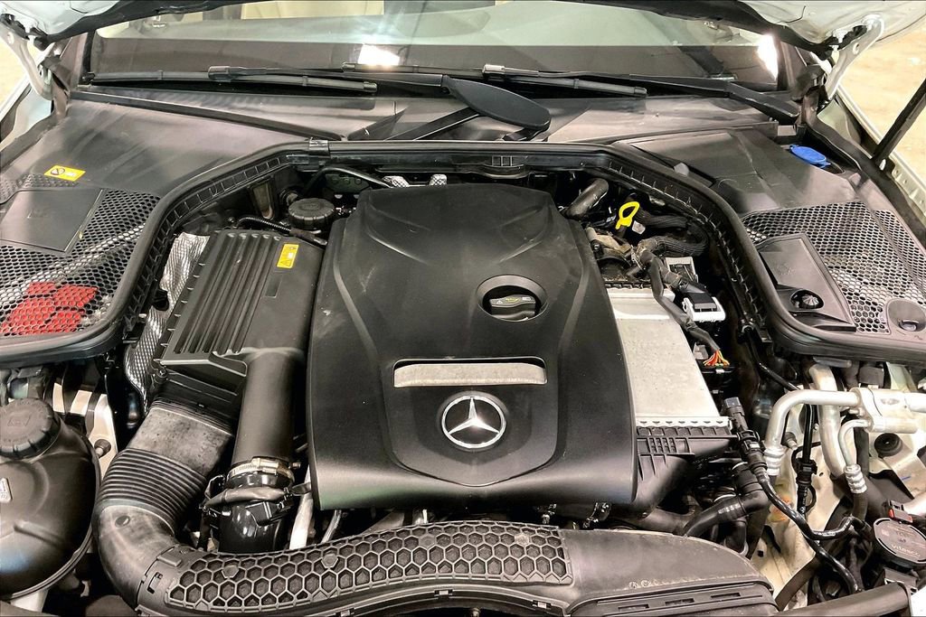 Used 2016 Mercedes-Benz C 300 4MATIC Sedan image 29