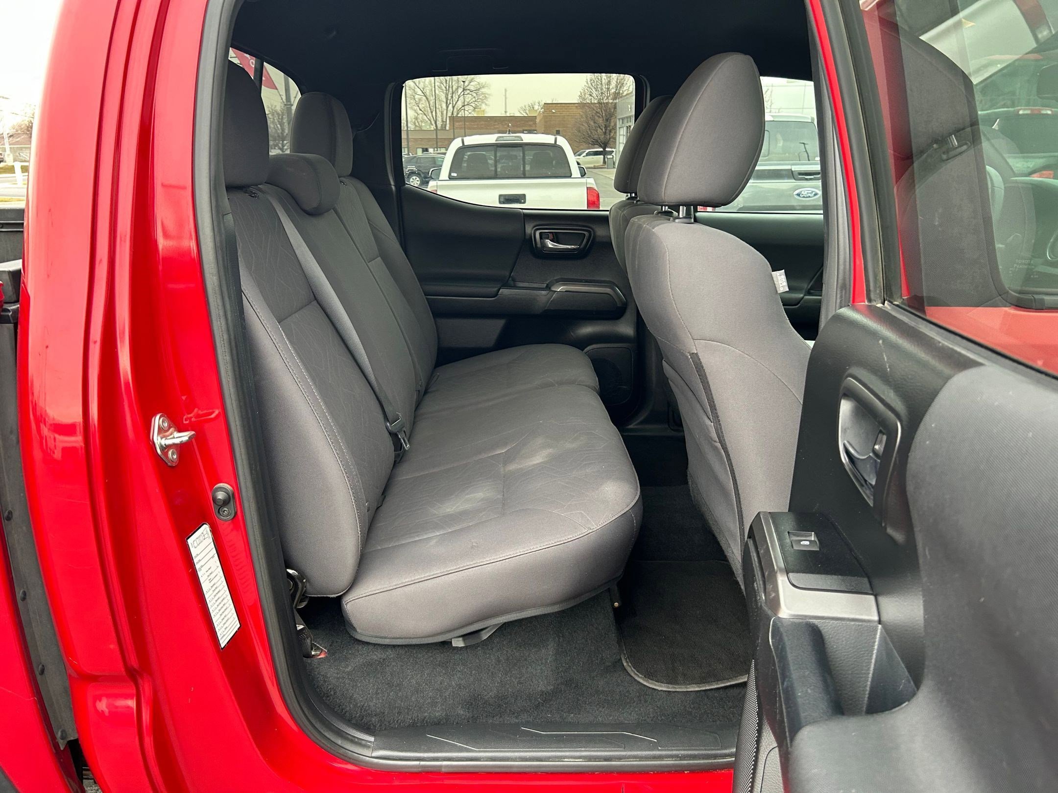 Certified 2019 Toyota Tacoma TRD Off-Road w/ Technology Package image 25