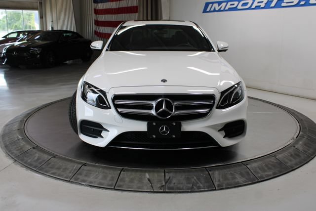 Used 2019 Mercedes-Benz E 300 image 3