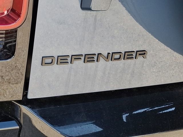 Used 2024 Land Rover Defender 90 X-Dynamic SE AWD/4WD image 29