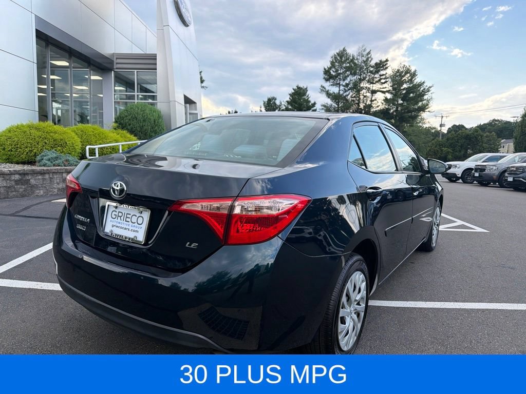 Used 2017 Toyota Corolla LE w/ Carpet Mat Package (TMS) FWD image 3