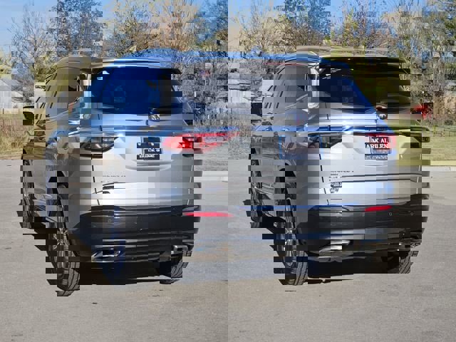 Used 2024 Buick Enclave Premium image 5