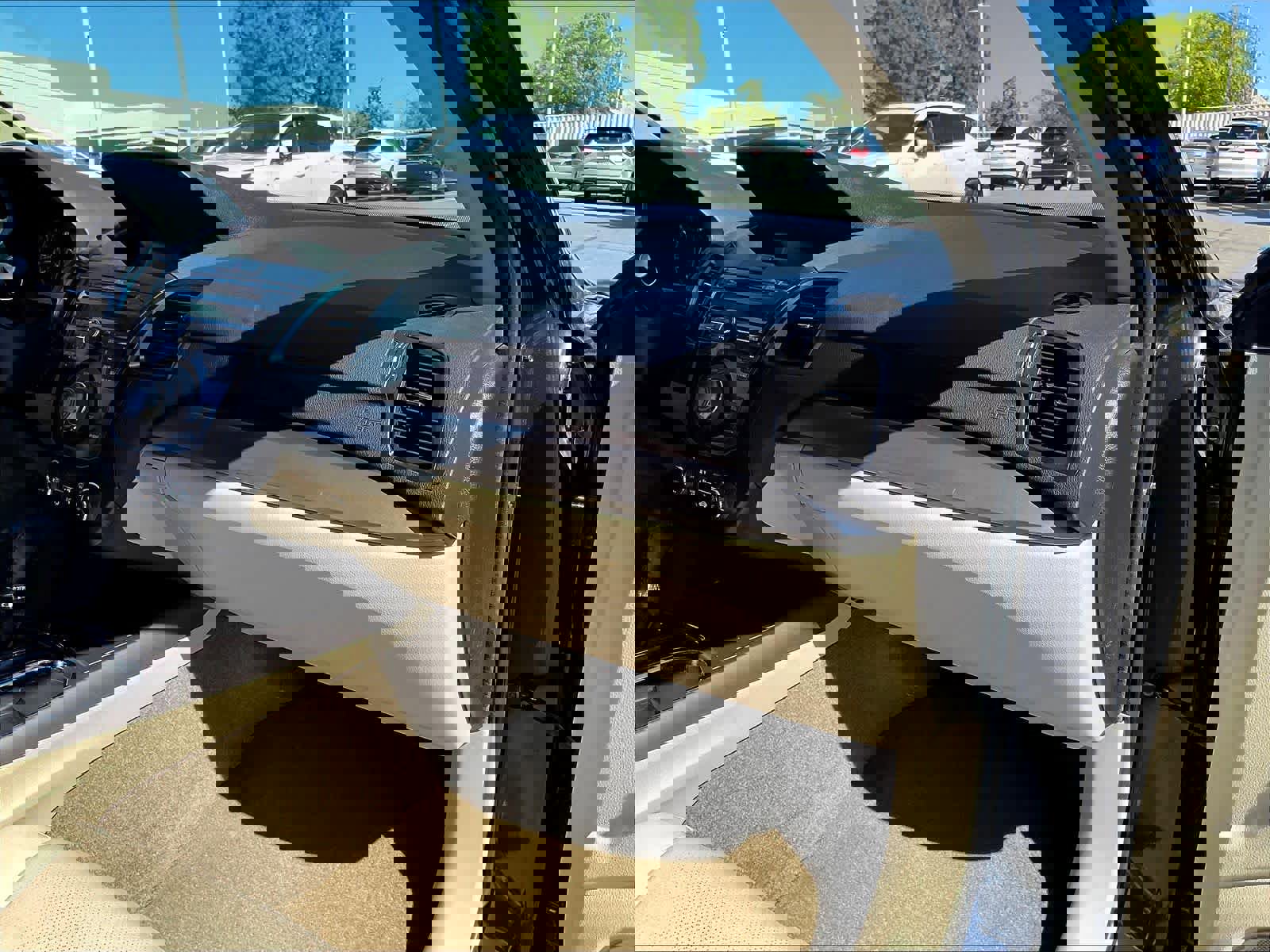 Used 2015 Acura RDX AWD w/ Technology Package image 17