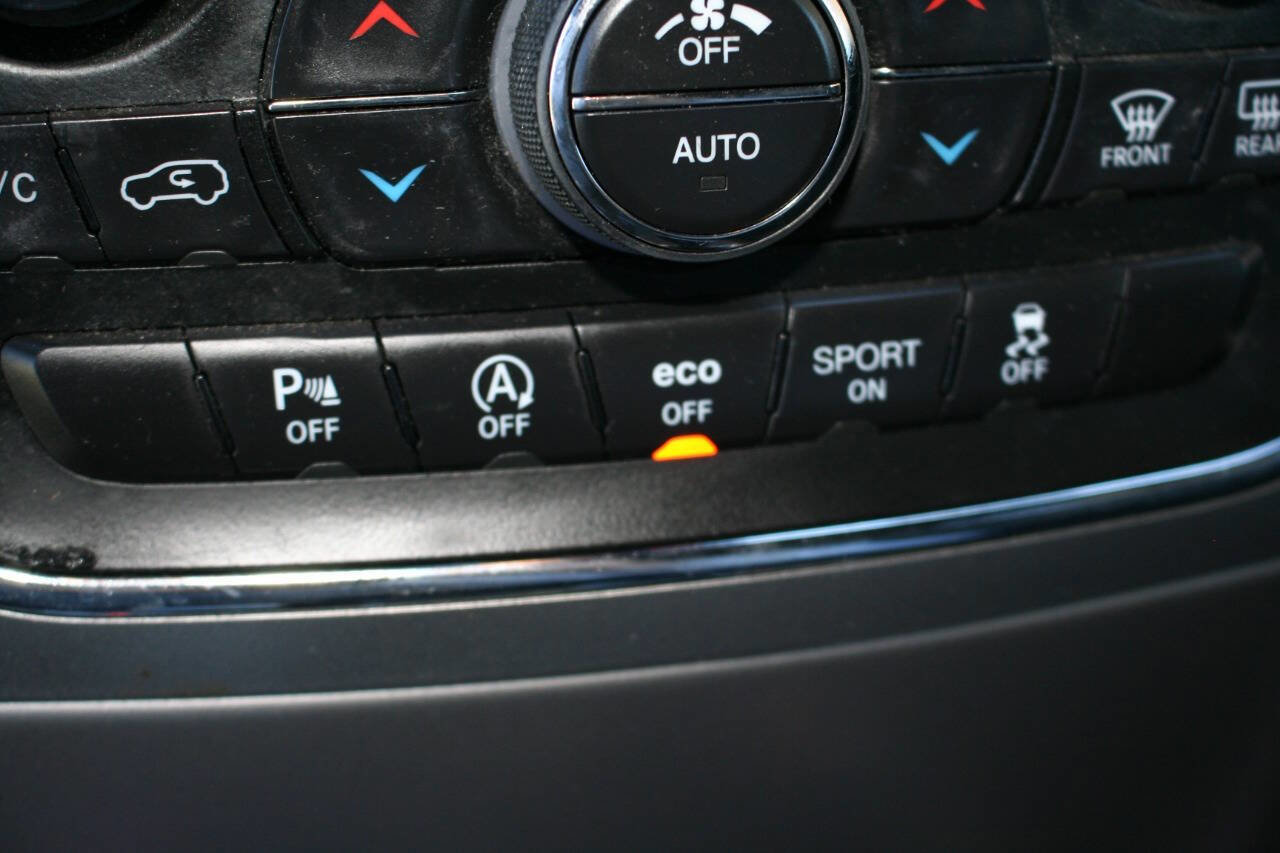 Used 2017 Jeep Grand Cherokee Altitude image 20