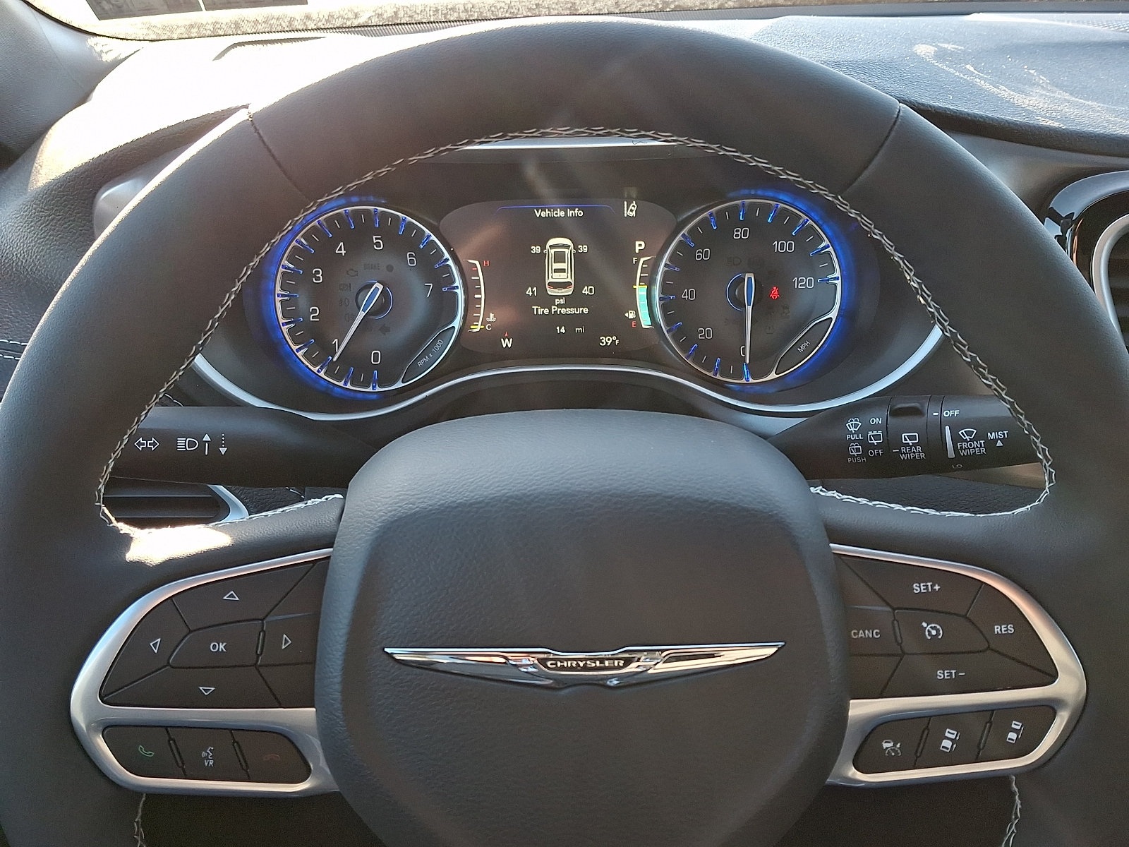 New 2026 Chrysler Pacifica Select FWD image 14