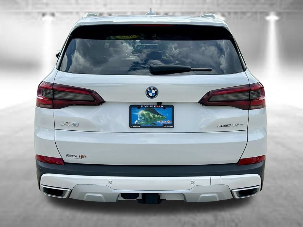Used 2023 BMW X5 xDrive45e w/ Parking Assistance Package AWD/4WD image 6