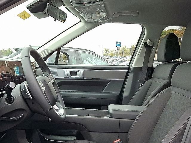 New 2026 Hyundai Santa Fe SE image 7