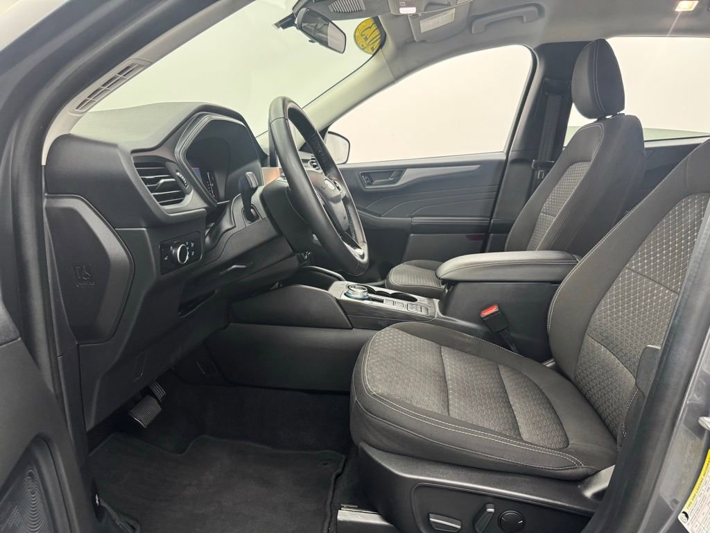 Used 2023 Ford Escape Active image 18